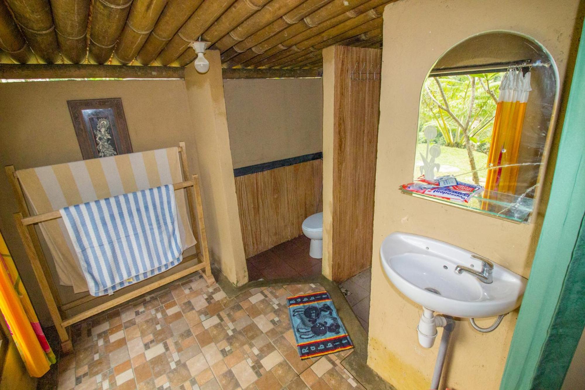 Pesona Bali Ecolodge By Agata Джатилувих Номер фото